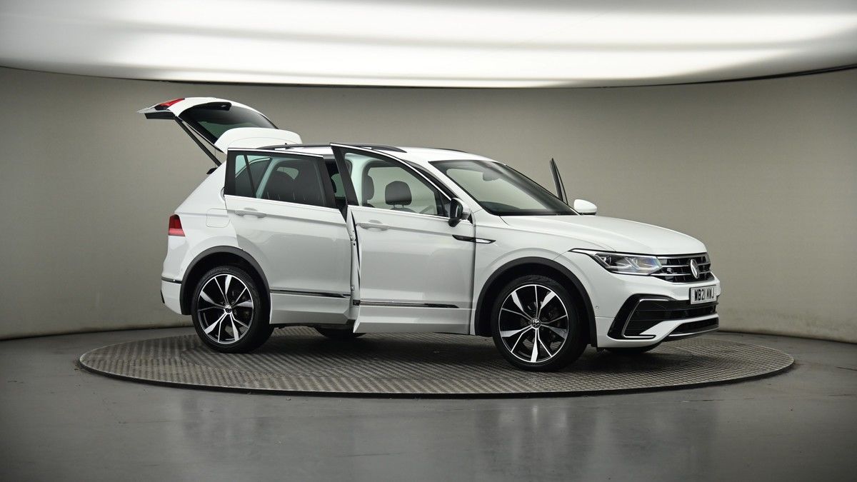 More views of Volkswagen Tiguan