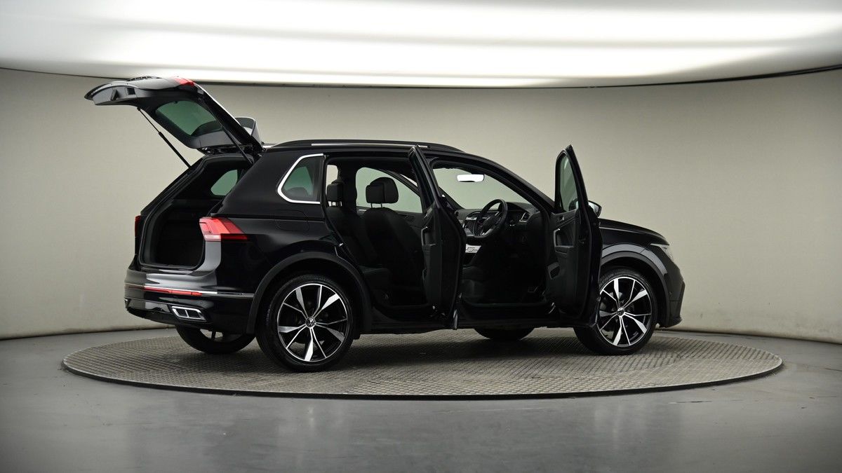 More views of Volkswagen Tiguan