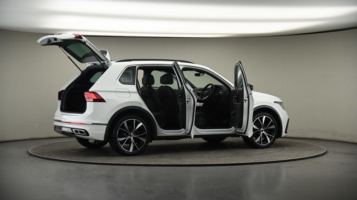 More views of Volkswagen Tiguan