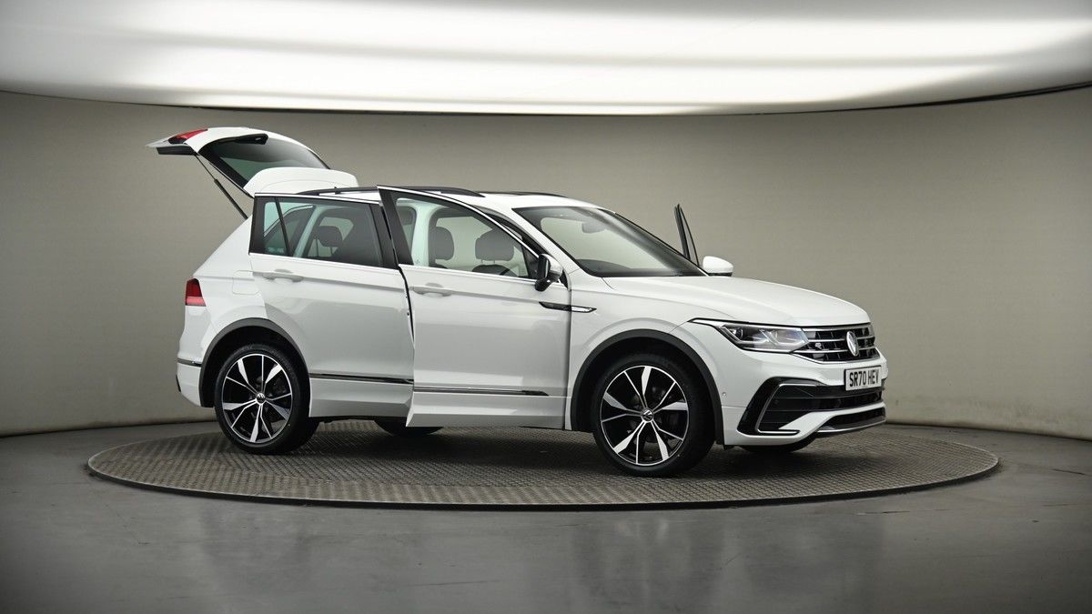 More views of Volkswagen Tiguan