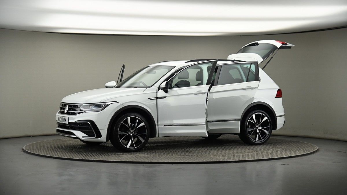 More views of Volkswagen Tiguan