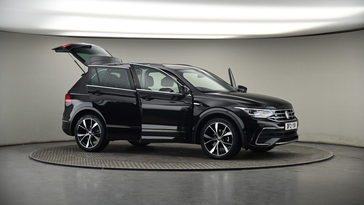 More views of Volkswagen Tiguan