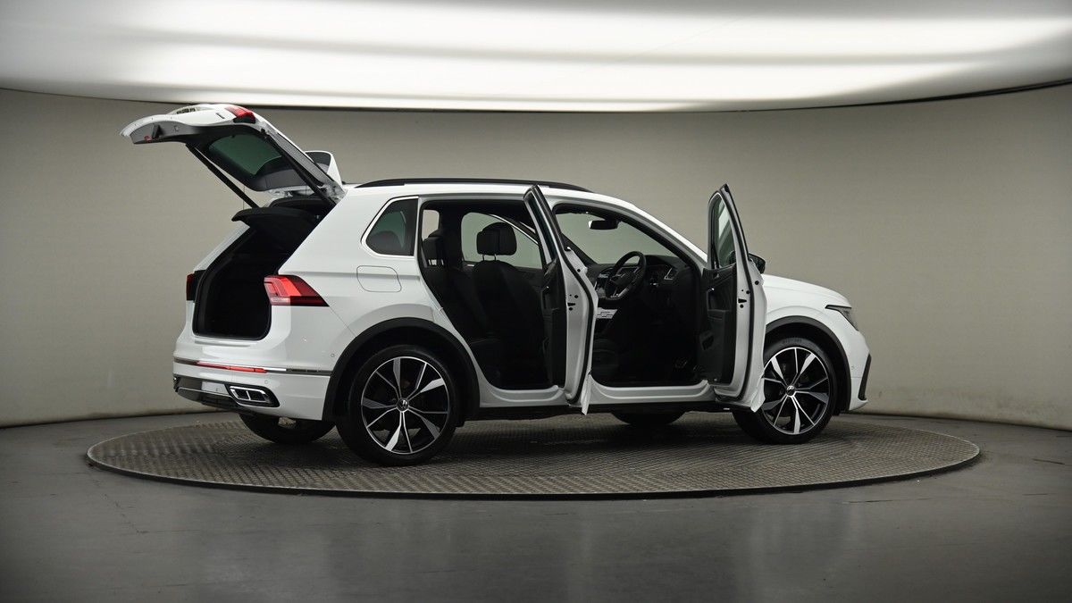 More views of Volkswagen Tiguan