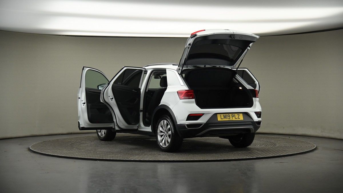 Volkswagen T-Roc Image 15