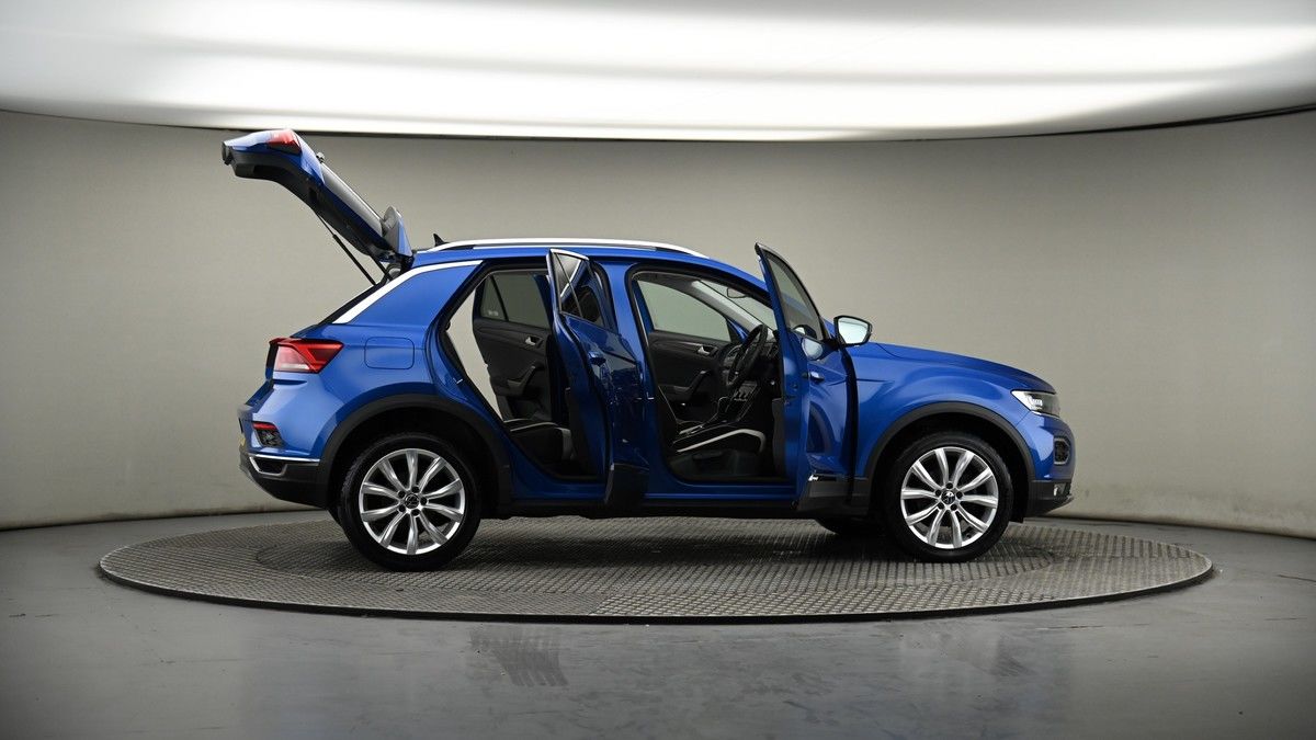 More views of Volkswagen T-Roc