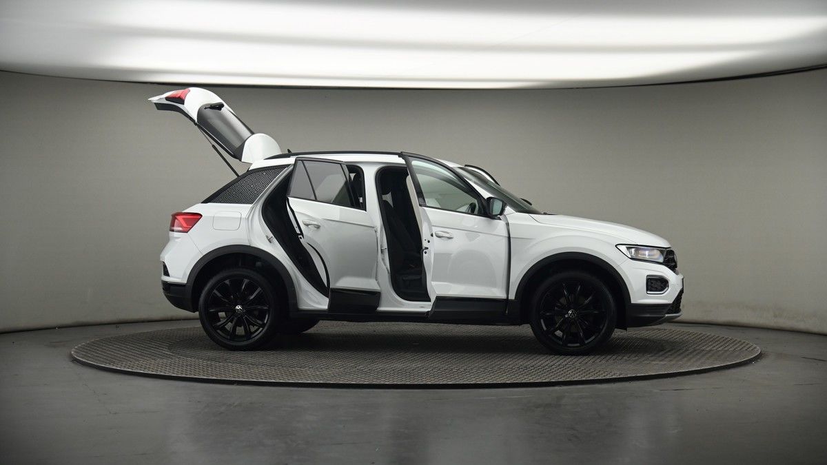 More views of Volkswagen T-Roc