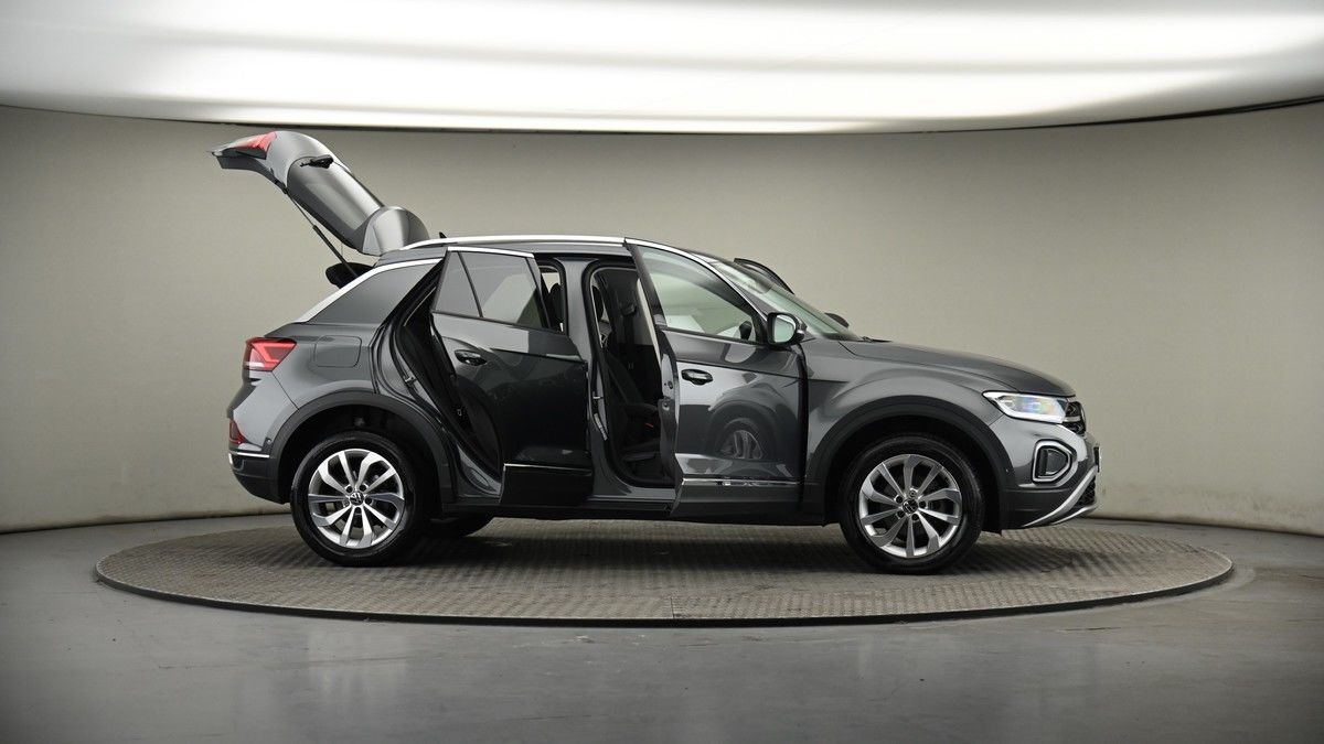 More views of Volkswagen T-Roc