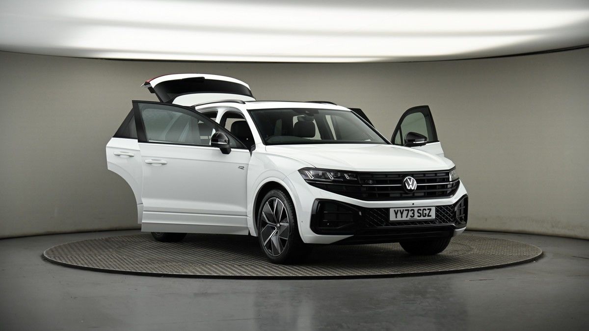 More views of Volkswagen Touareg