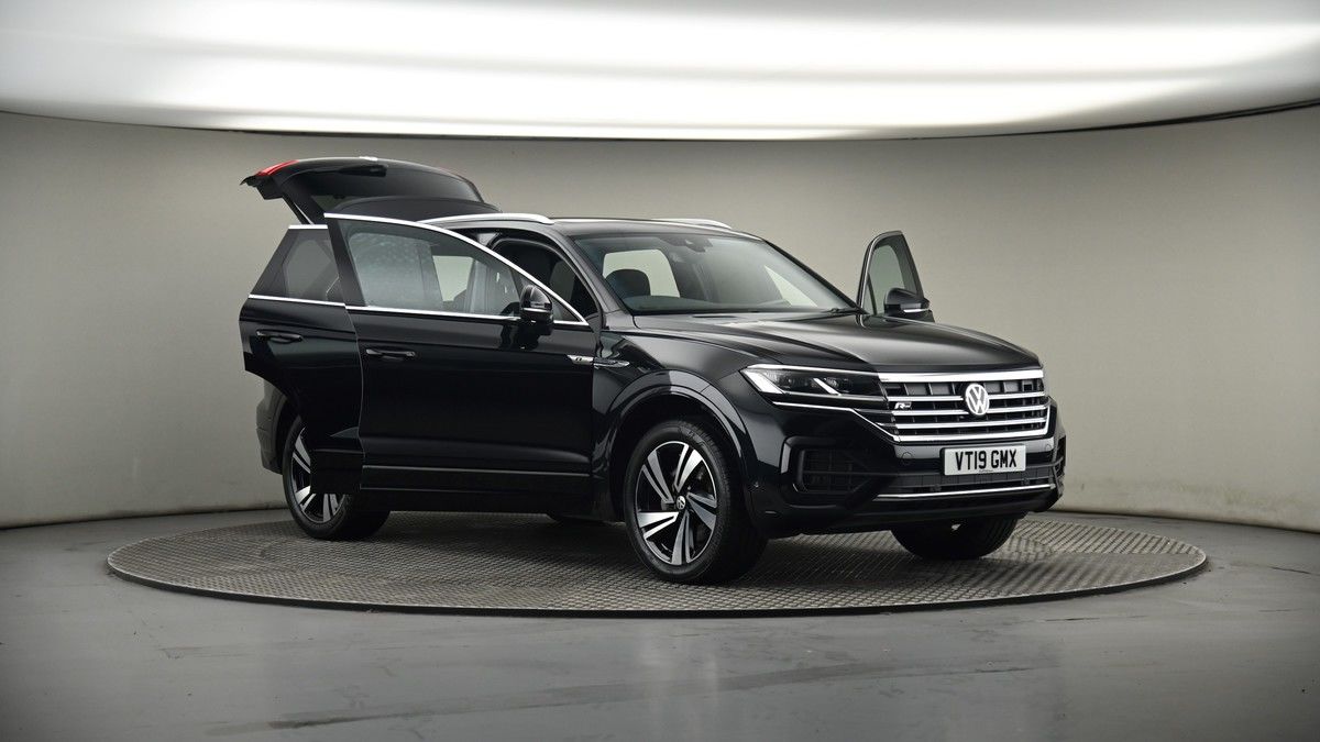 More views of Volkswagen Touareg