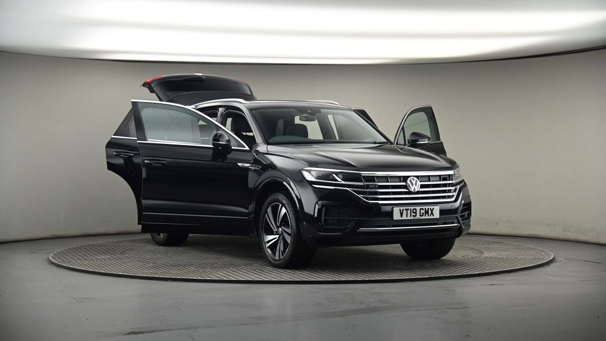 More views of Volkswagen Touareg