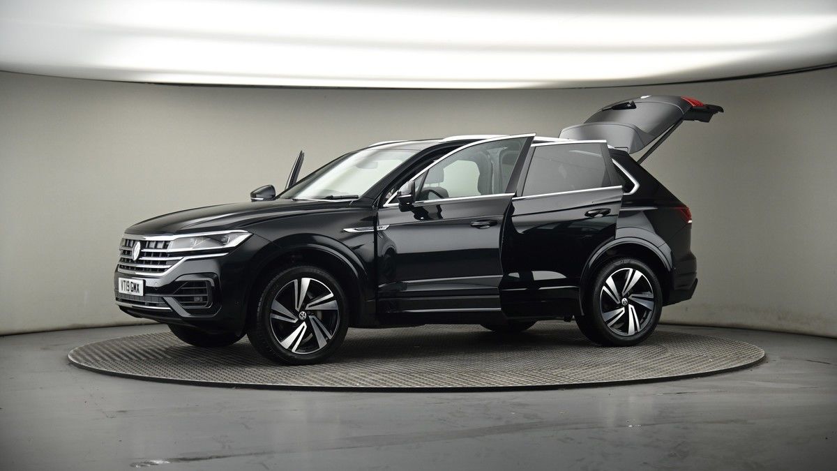 More views of Volkswagen Touareg