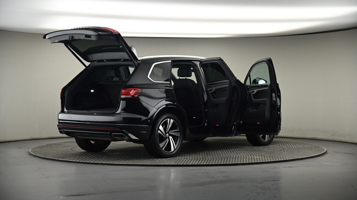 More views of Volkswagen Touareg