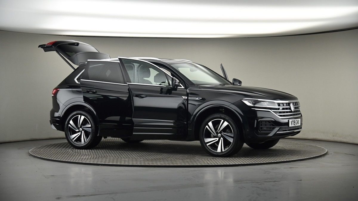 More views of Volkswagen Touareg