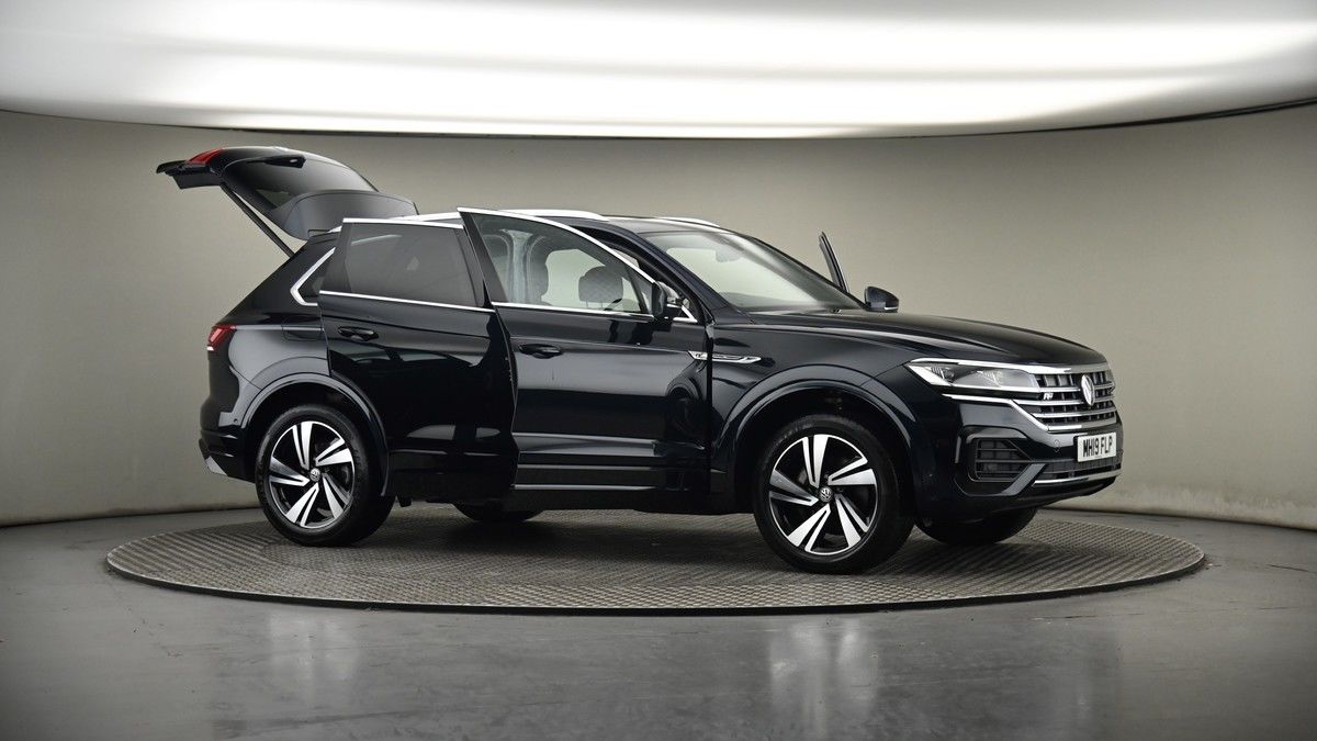 More views of Volkswagen Touareg