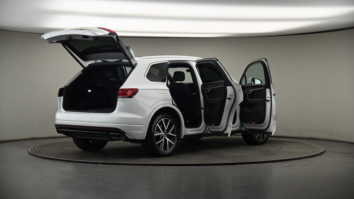 More views of Volkswagen Touareg