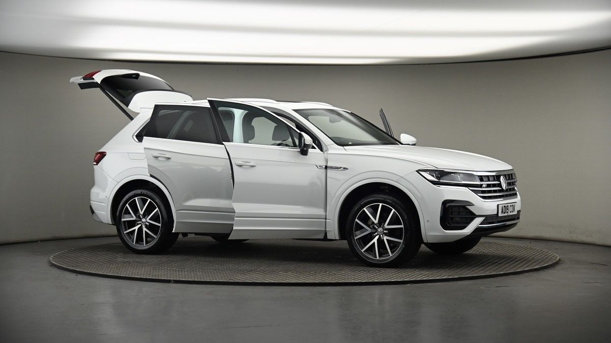 More views of Volkswagen Touareg