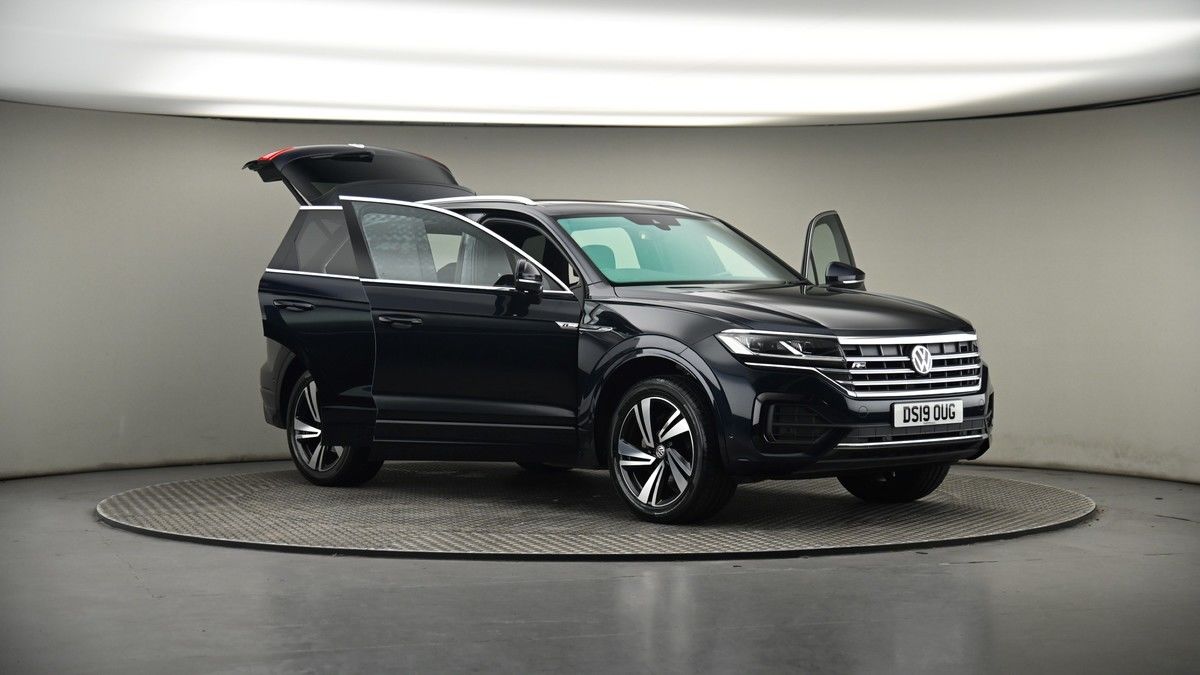 More views of Volkswagen Touareg