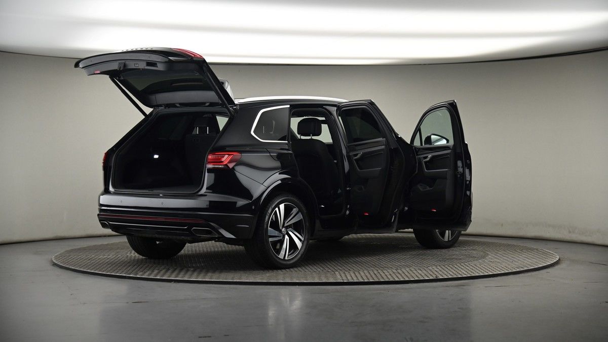 More views of Volkswagen Touareg