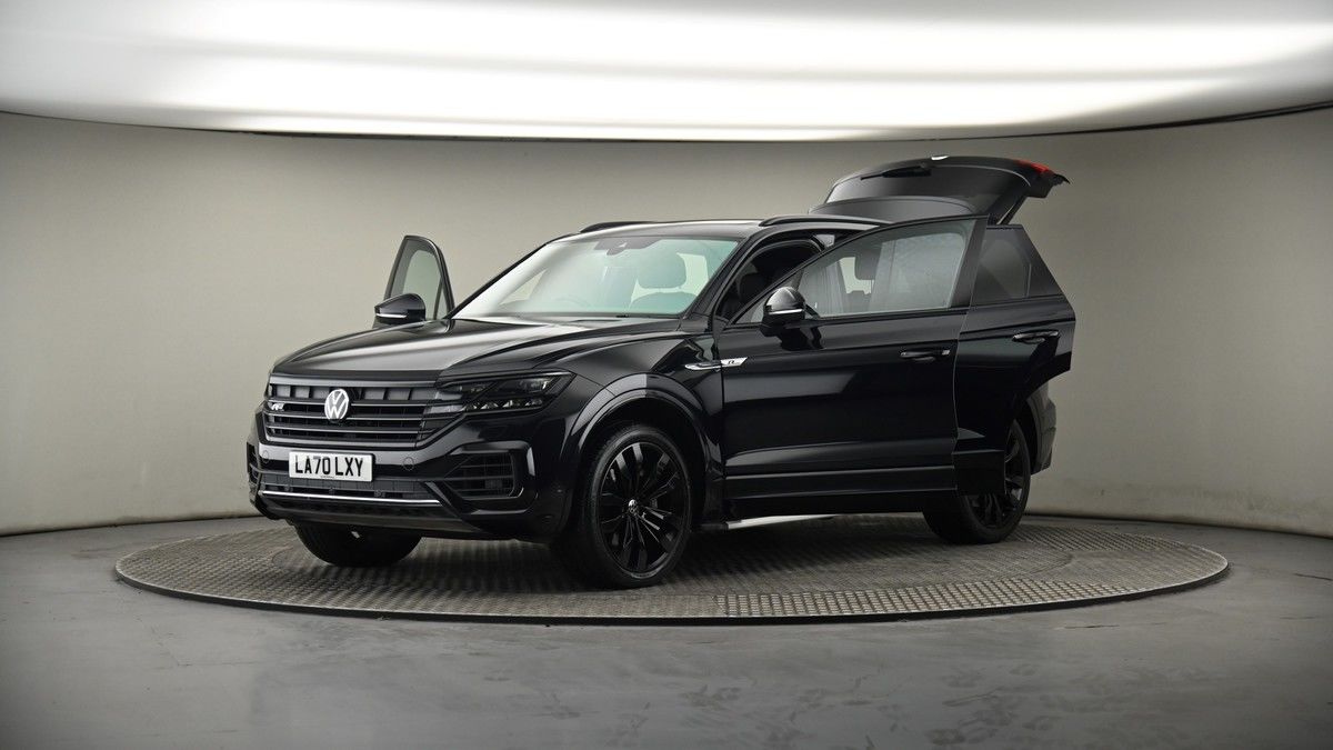 More views of Volkswagen Touareg