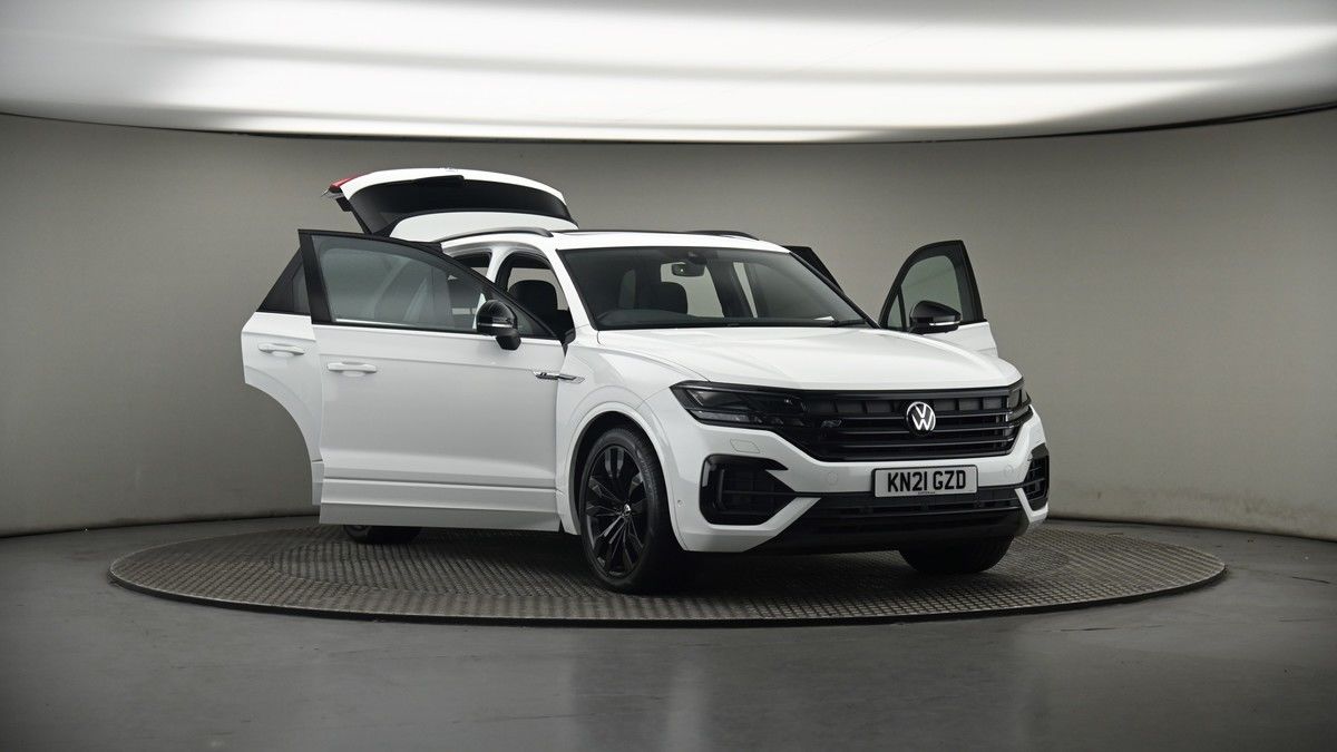 More views of Volkswagen Touareg