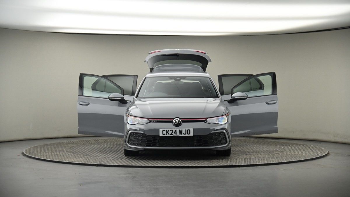 More views of Volkswagen Golf