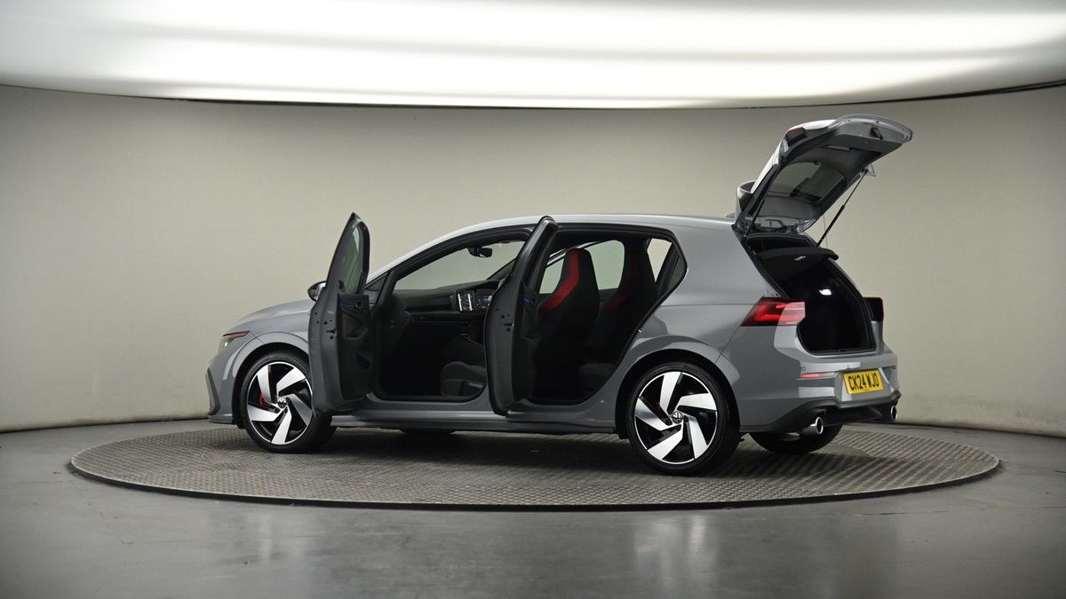 More views of Volkswagen Golf