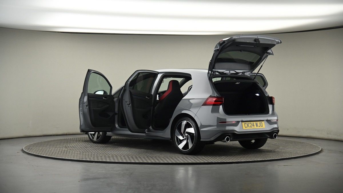 More views of Volkswagen Golf