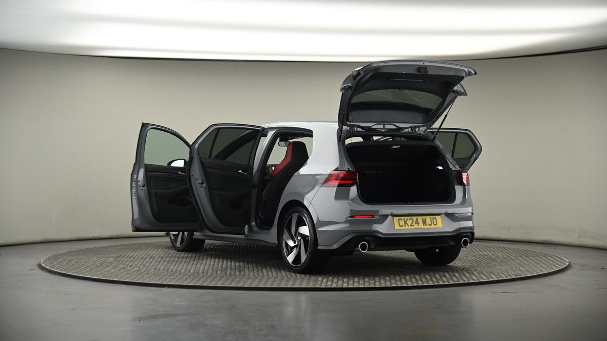 Volkswagen Golf Image 7