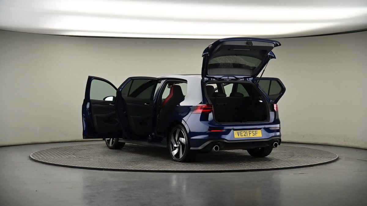 Volkswagen Golf Image 7