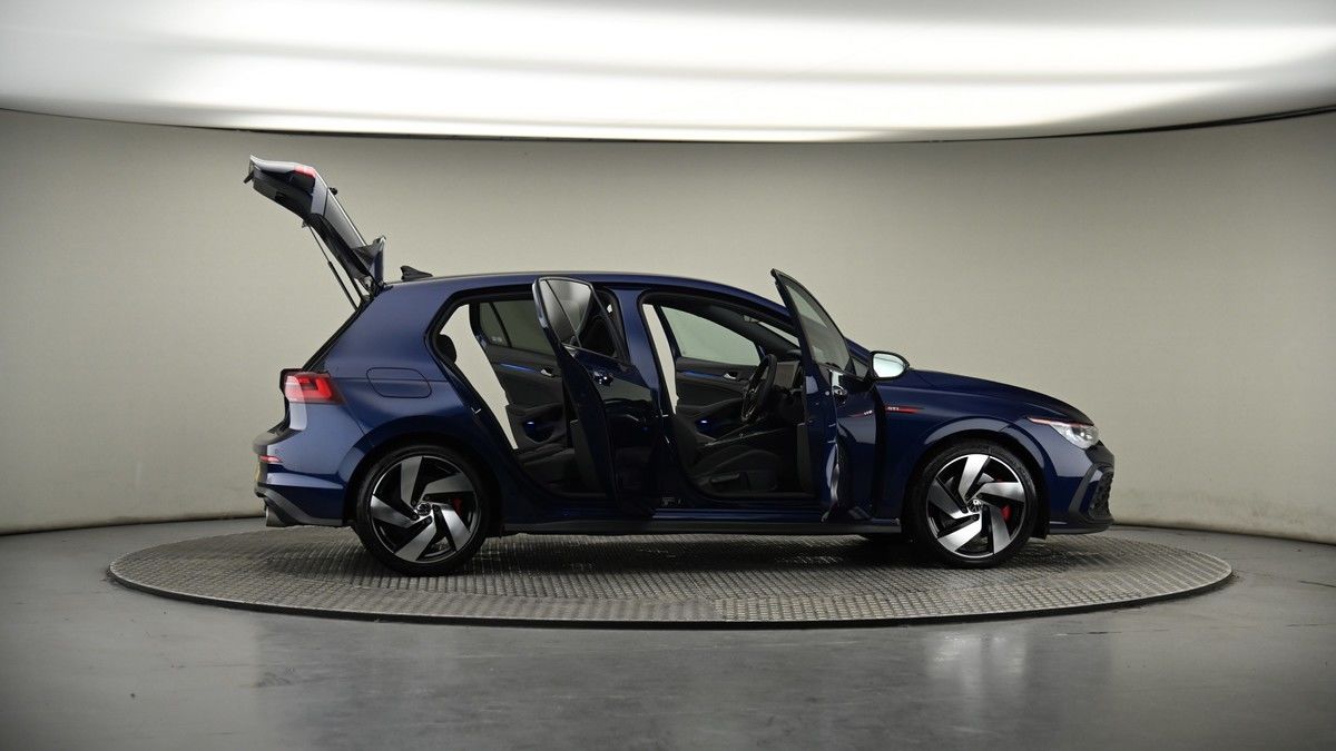 More views of Volkswagen Golf