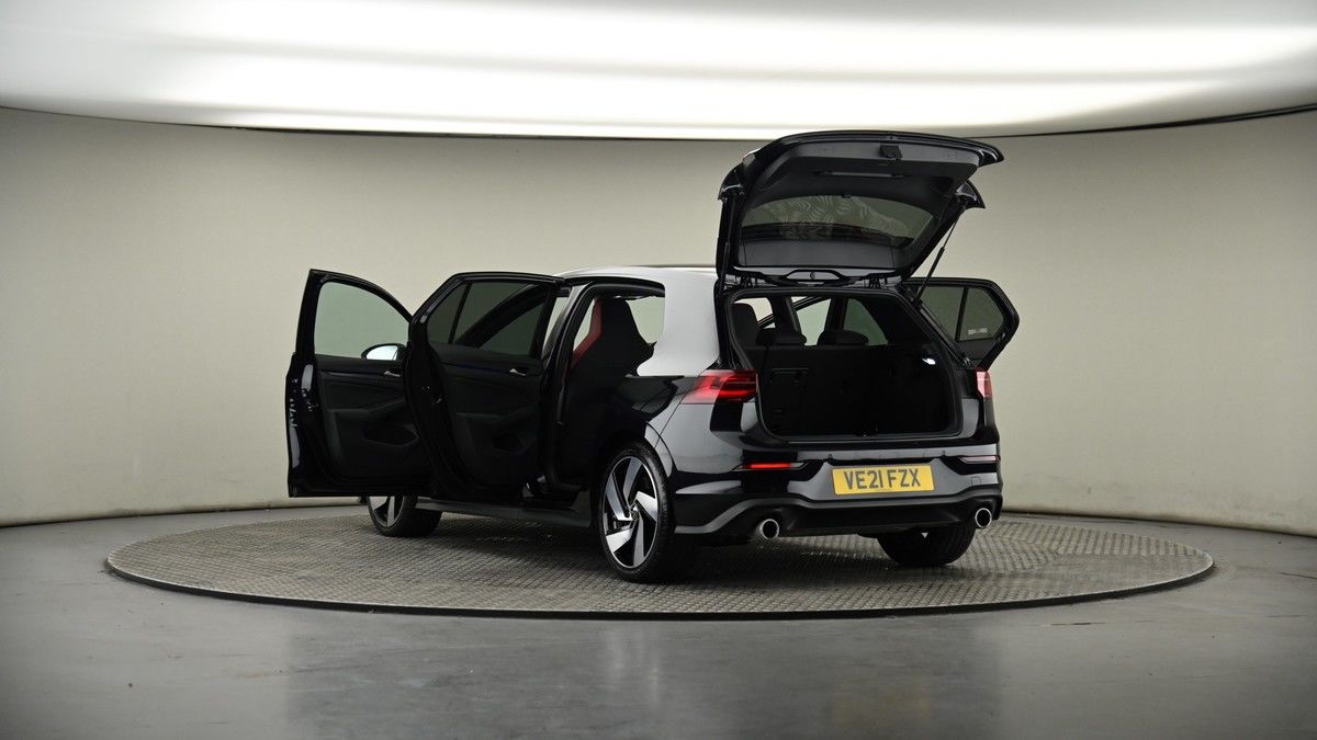 Volkswagen Golf Image 7