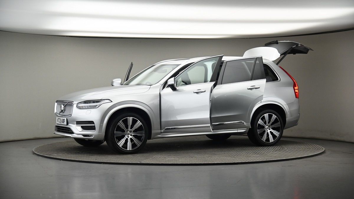 More views of Volvo XC90