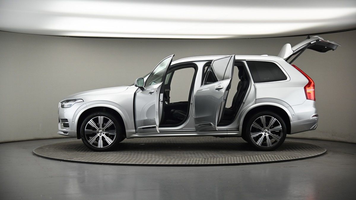 More views of Volvo XC90