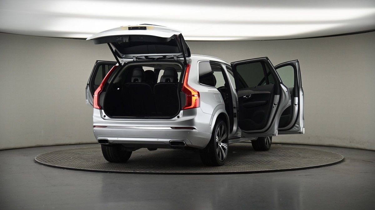 More views of Volvo XC90