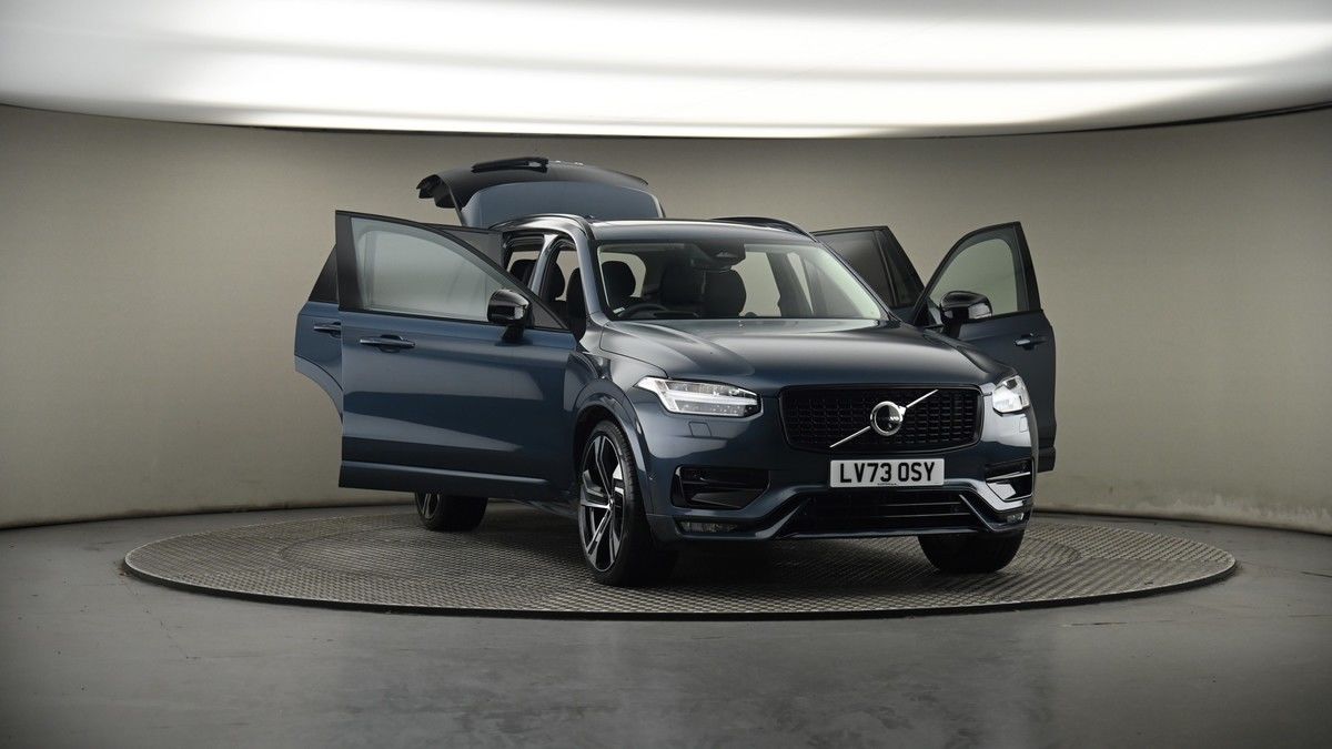 More views of Volvo XC90