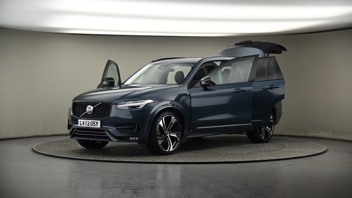 More views of Volvo XC90