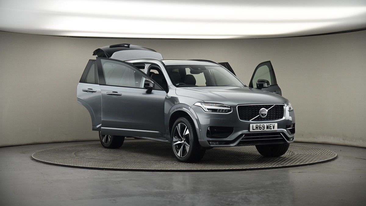 More views of Volvo XC90