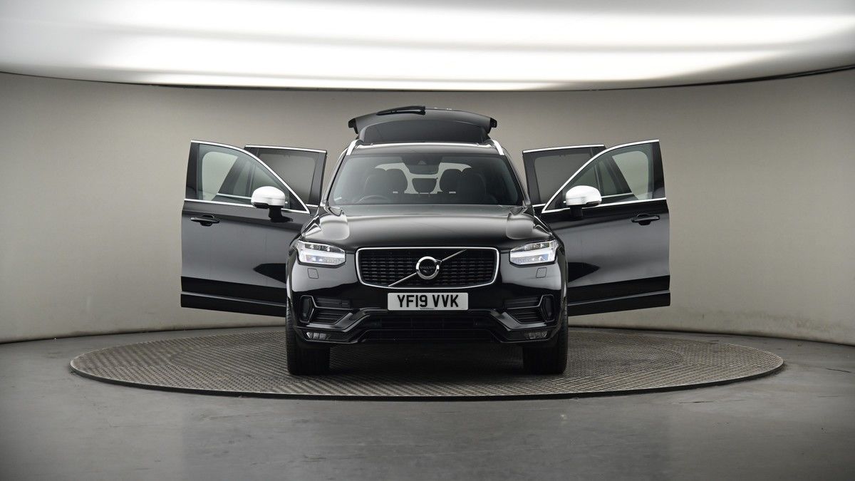 More views of Volvo XC90