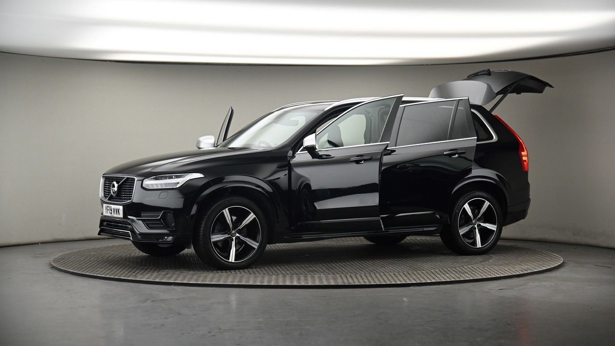 More views of Volvo XC90