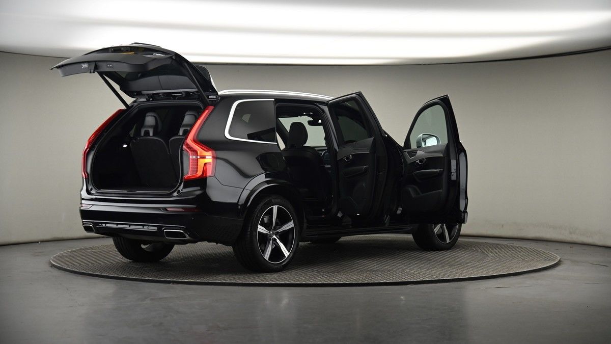 More views of Volvo XC90