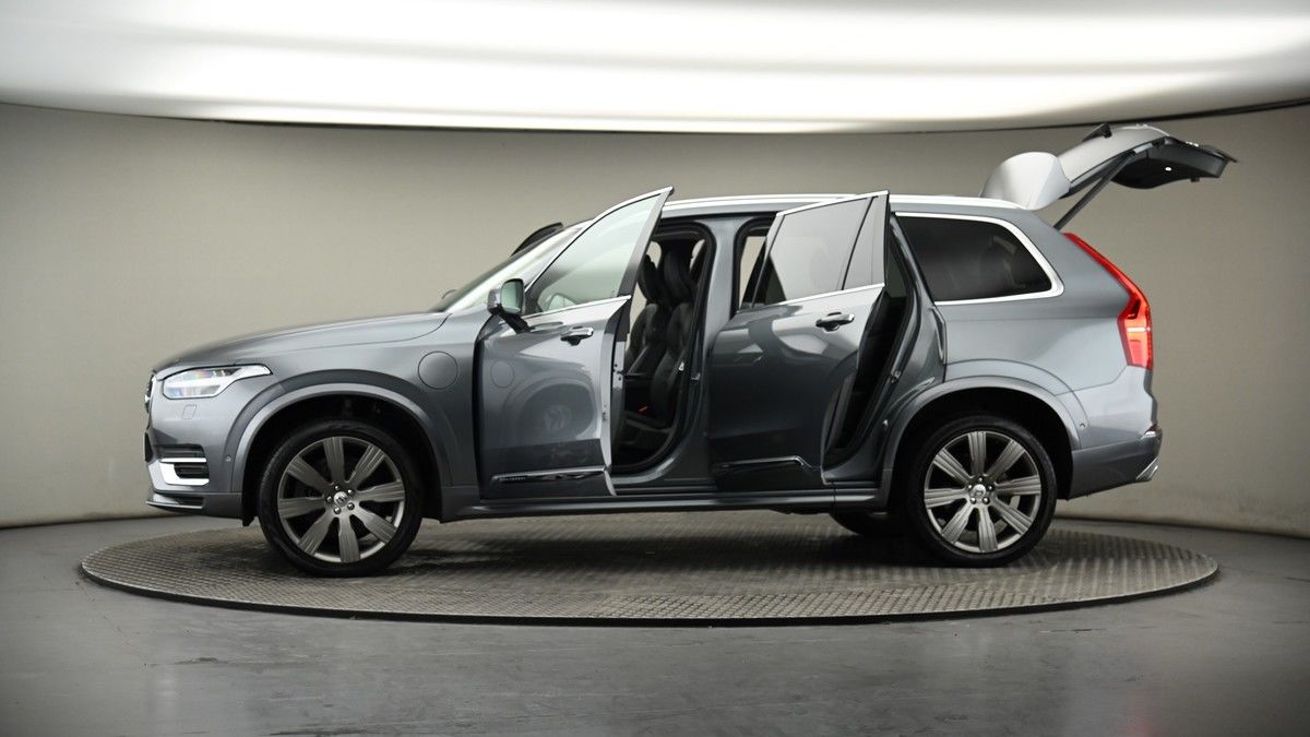 More views of Volvo XC90