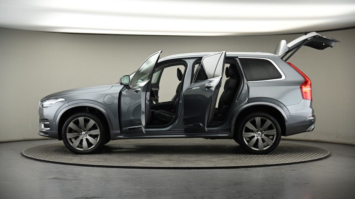 More views of Volvo XC90