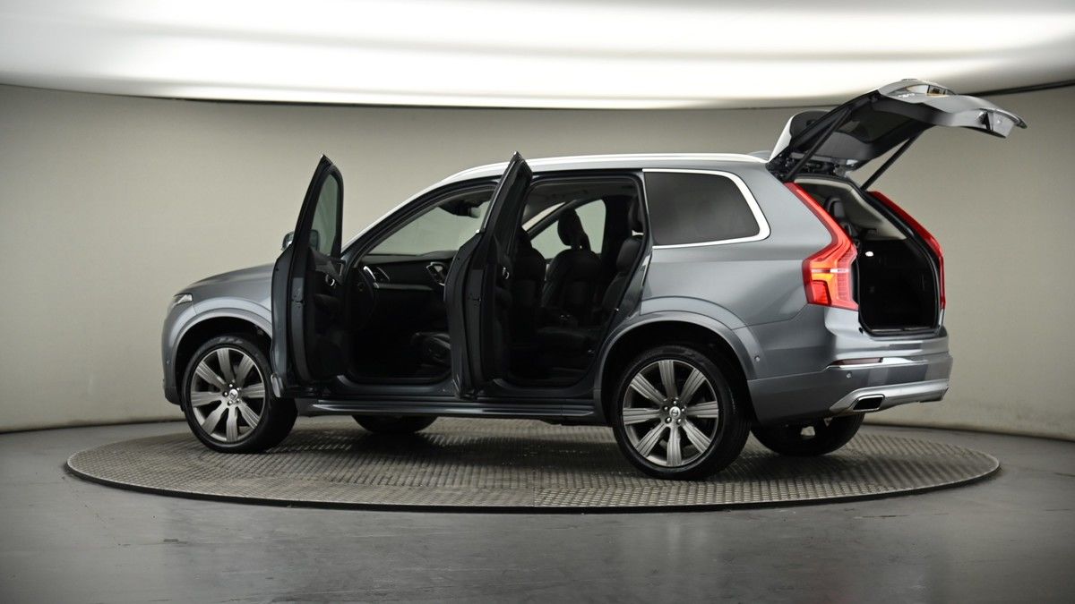 More views of Volvo XC90