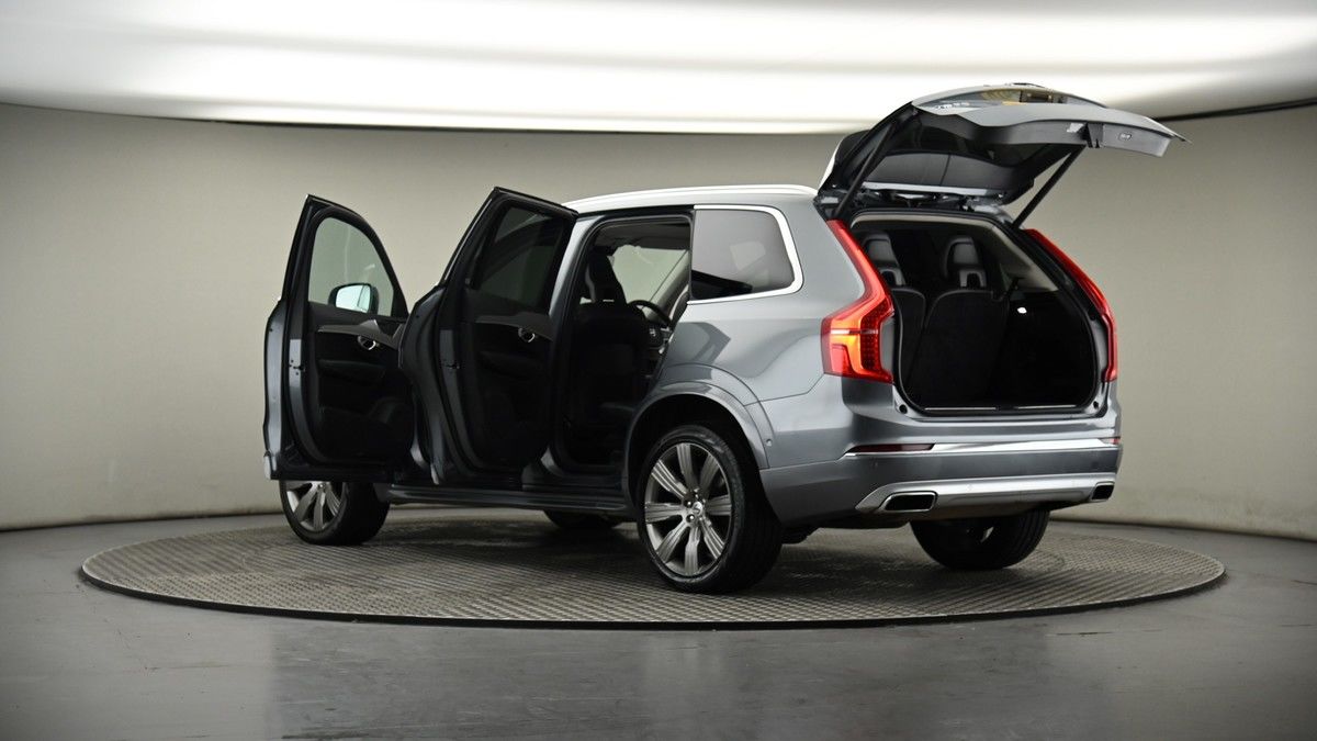 More views of Volvo XC90