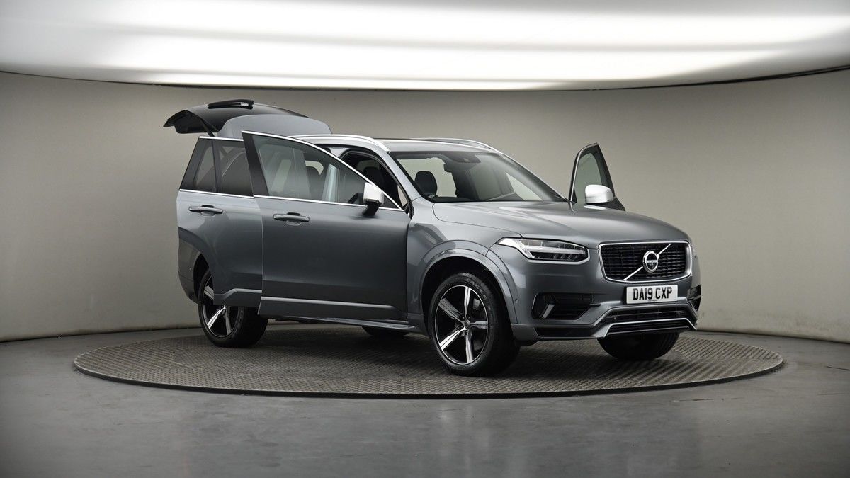 More views of Volvo XC90