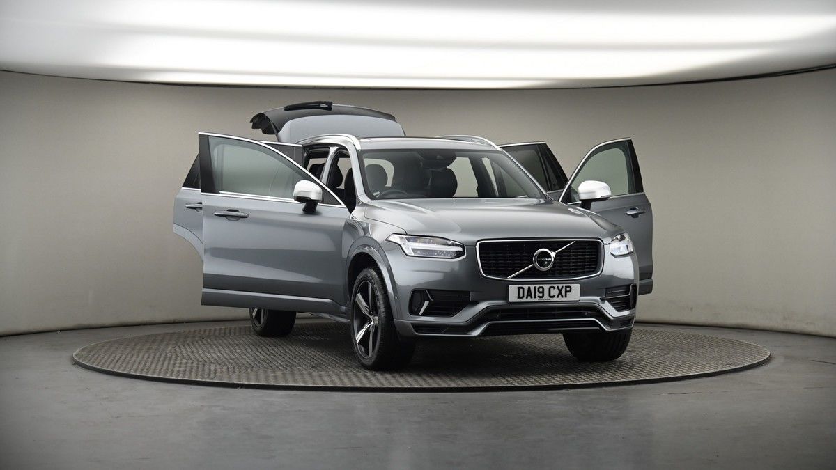 More views of Volvo XC90