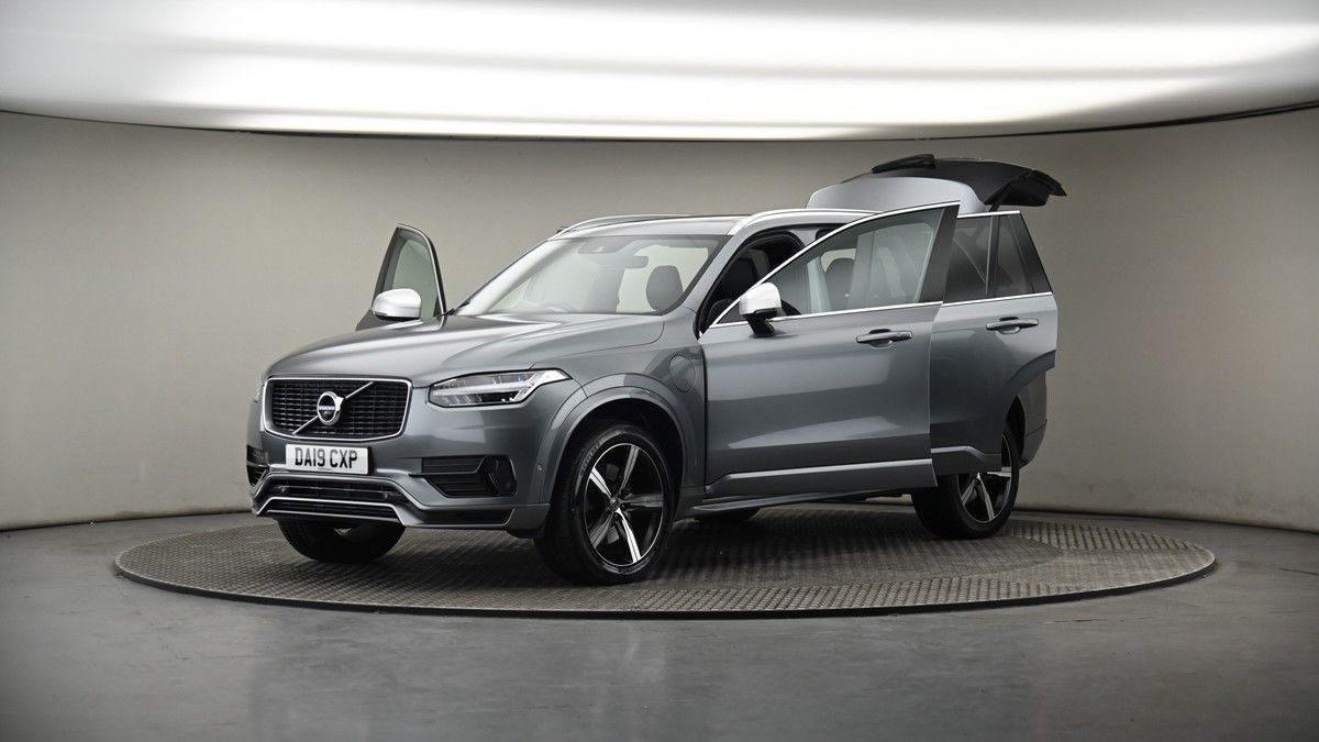 More views of Volvo XC90