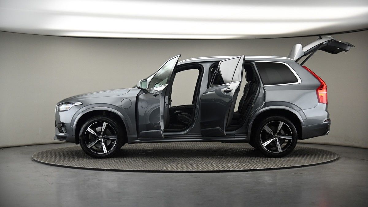 More views of Volvo XC90