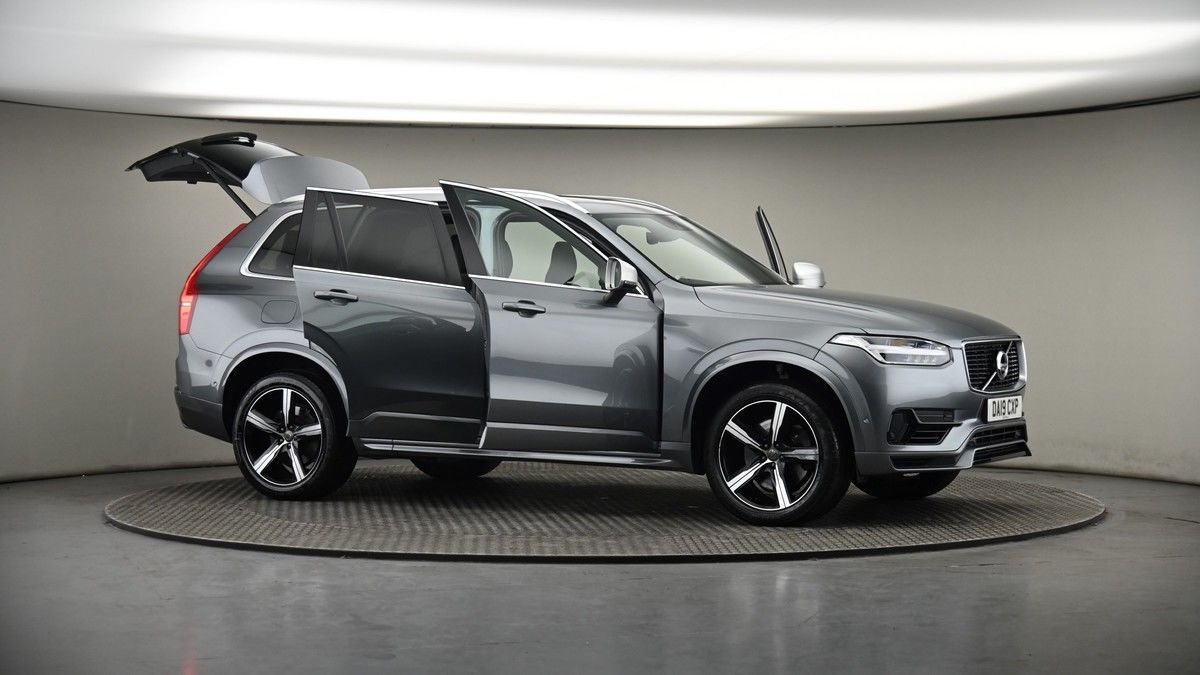 More views of Volvo XC90