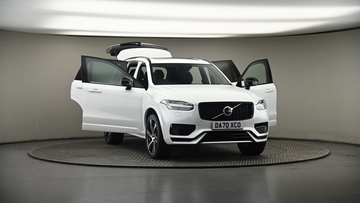 More views of Volvo XC90